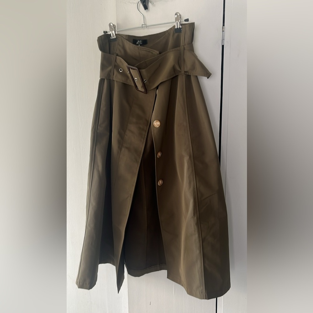 Elegant Olive Green Women's Skirt